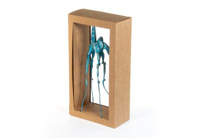 Kraft cardboard display box with windows for sculptures and objects